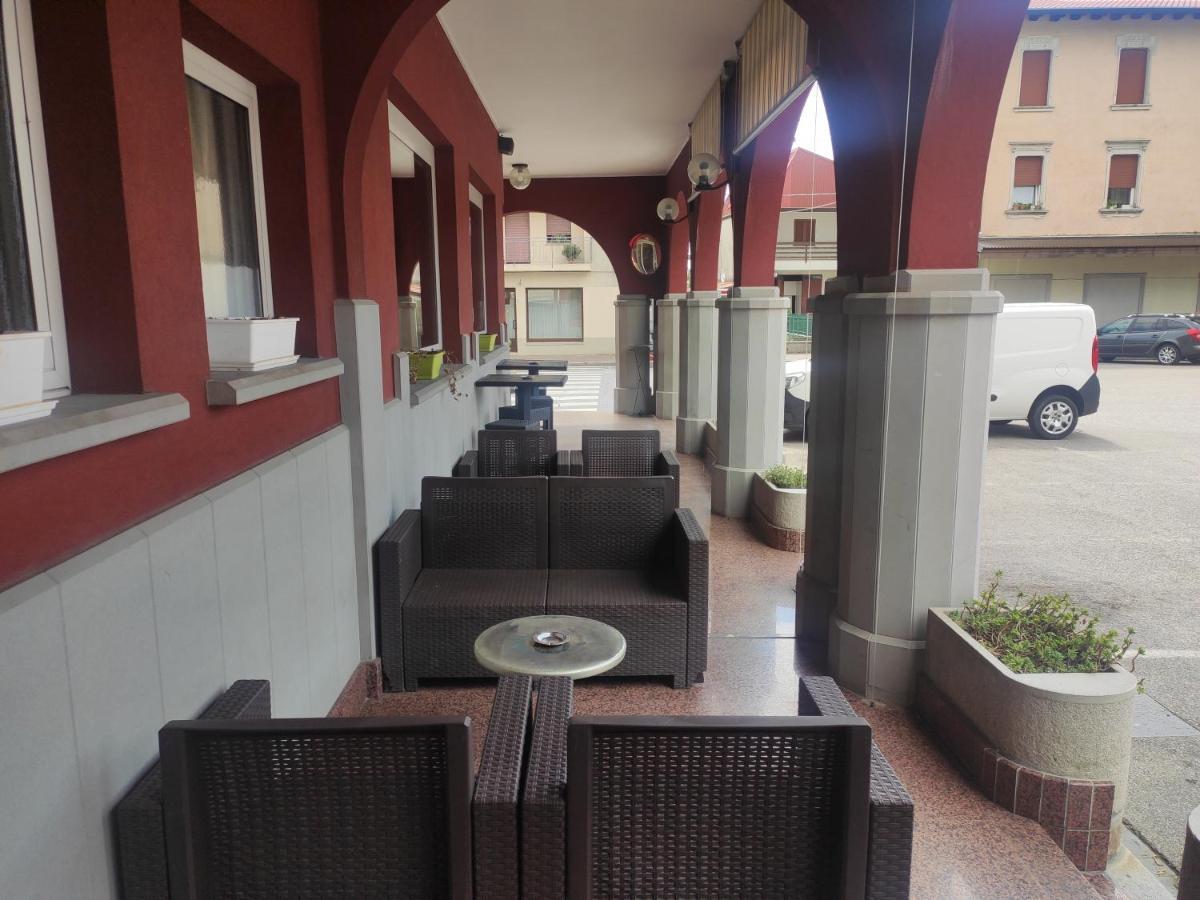 Albergo Al Trieste Nimis Bagian luar foto